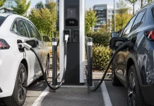CCS2 și Type 2 explică de ce două mașini nu încarcă la fel CCS2 și Type 2 explică de ce două mașini nu încarcă la fel
